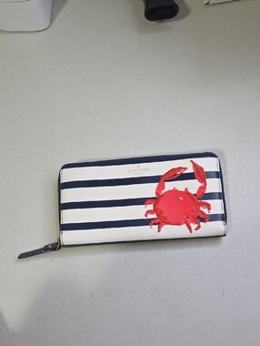 kate spade Shore Thing Crab Lacey Wallet
